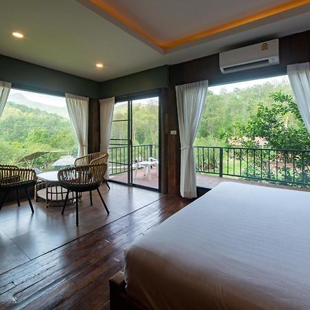 Tawan Riverside Mae Wang Exteriér fotografie