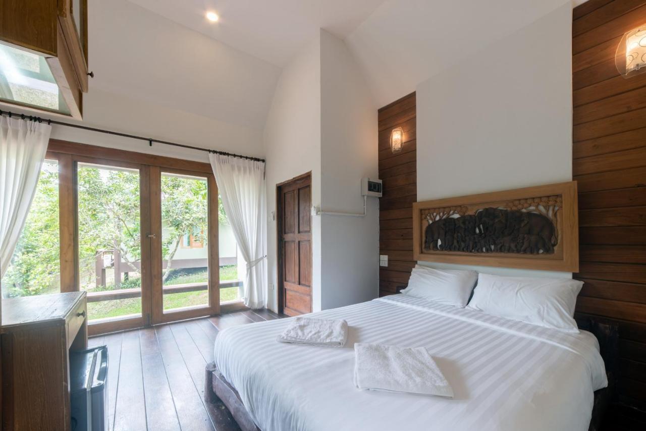 Tawan Riverside Mae Wang Exteriér fotografie